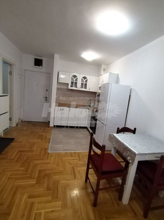 Stan 32m2 za idavanje u Mirijevu — 12