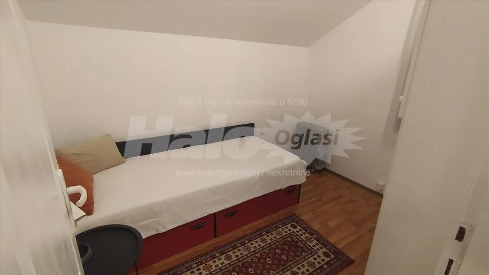 Stan 33 kvm, Borska, Kanarevo brdo. — 5