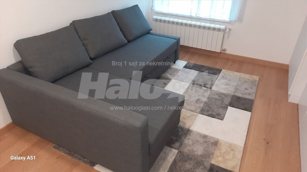 Stan 33 m2, bulevar 455 — 8