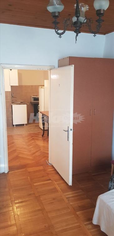 Stan 35m2, kod SC Olimp, Cvetkova pijaca — 2