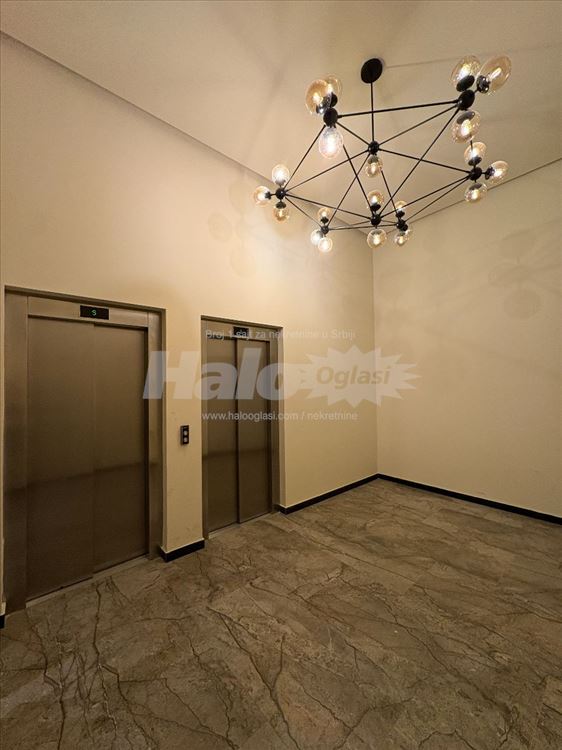 Stan 36m² + terasa 25m2 + garazno mesto — 6