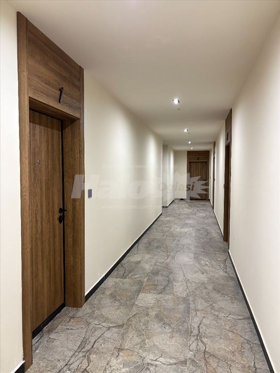 Stan 36m² + terasa 25m2 + garazno mesto — 8