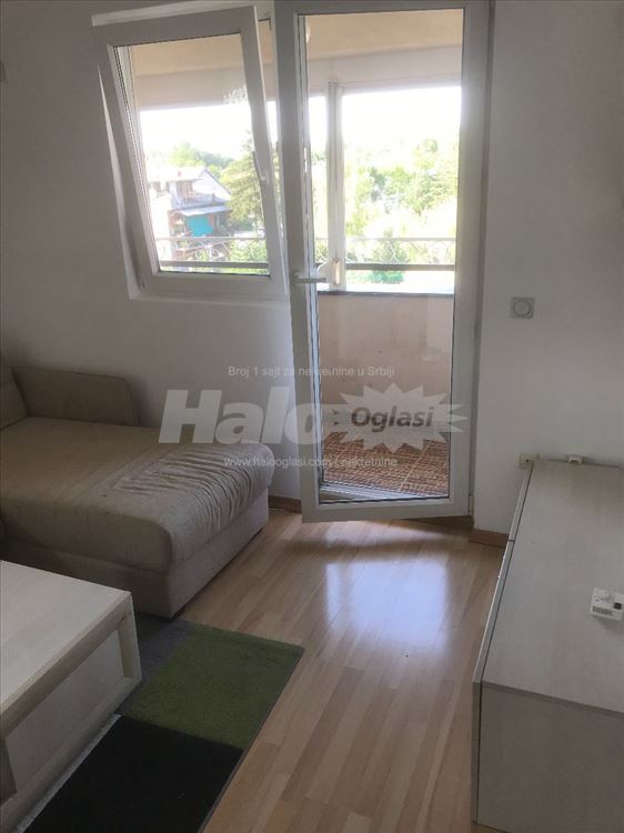 Stan 40m2, namešten, vlasnik, KOTEŽ. — 10