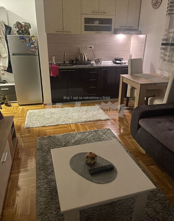 Stan 40m2 sa pogledom na ceo Beograd — 5