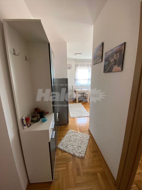 Stan 40m2 sa pogledom na ceo Beograd — 12