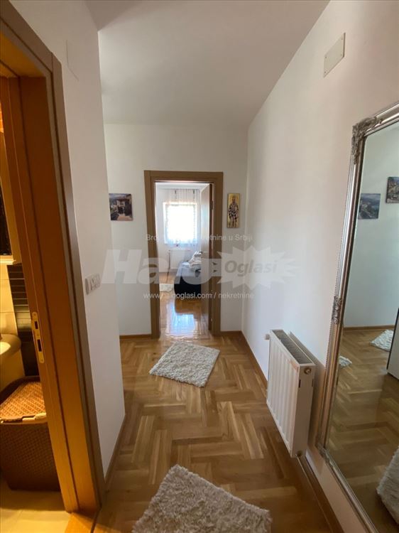 Stan 40m2 sa pogledom na ceo Beograd — 15