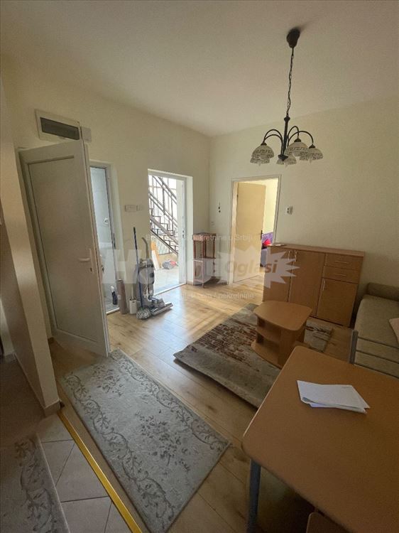 Stan 40m2 Zemun Gornji Grad — 11