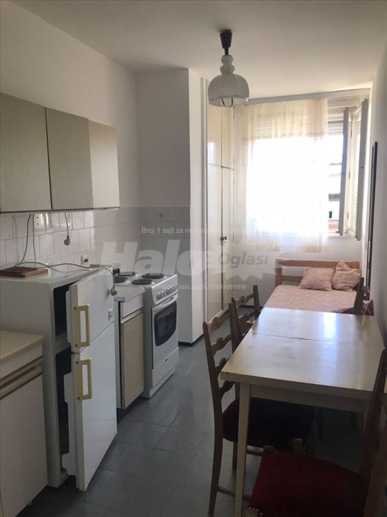 Stan 41 m2 Karaburma - Ćalije — 2