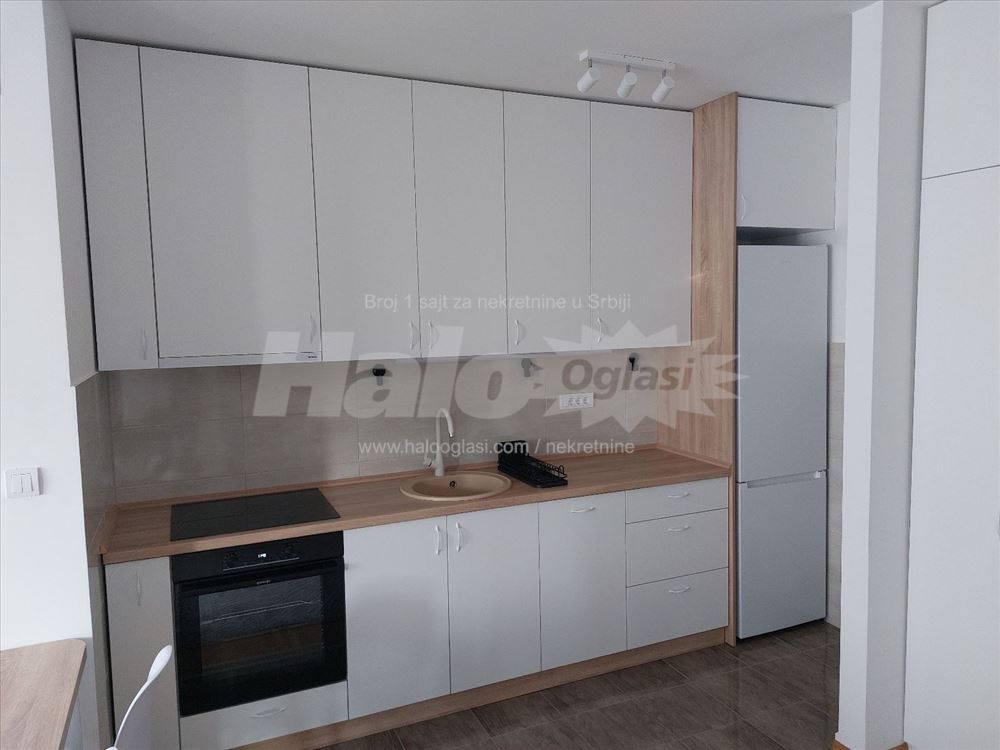 Stan 42m2-Cara Dušana-Zemun-novogradnja (ganc nov) — 11