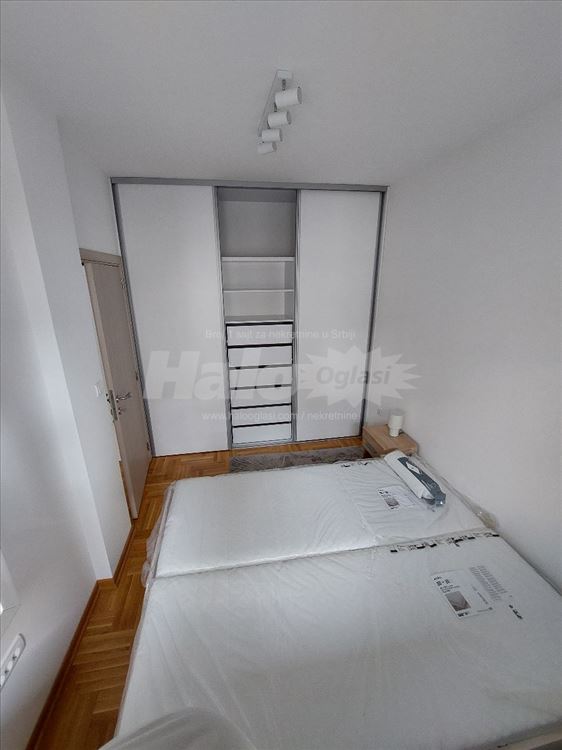Stan 42m2-Cara Dušana-Zemun-novogradnja (ganc nov) — 13