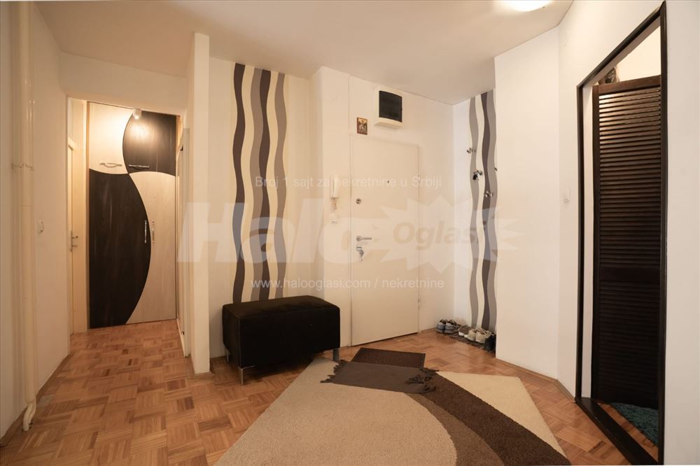 Stan 4.5 na prodaju, Marka Čelebonovića, 128m2 — 2