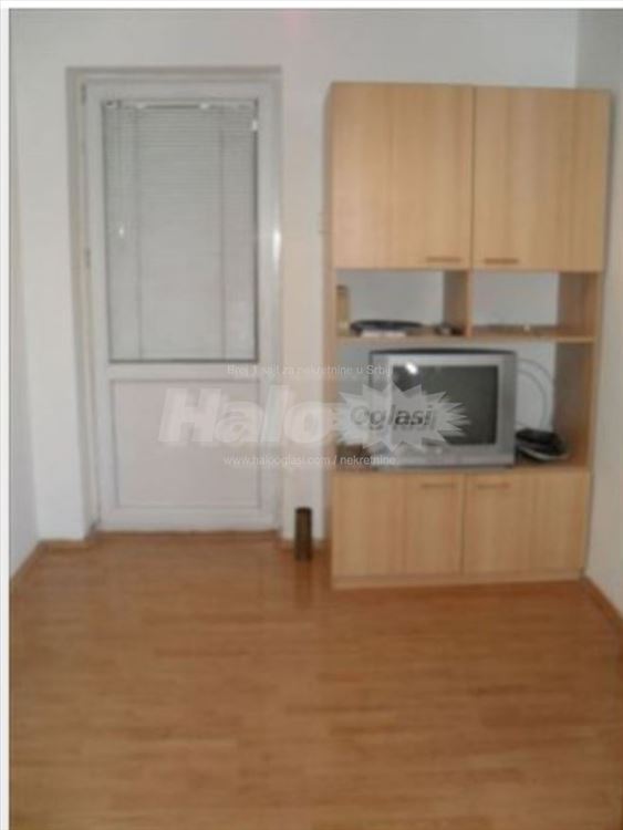 Stan 50kvm, izdavanje, Star grad — 3