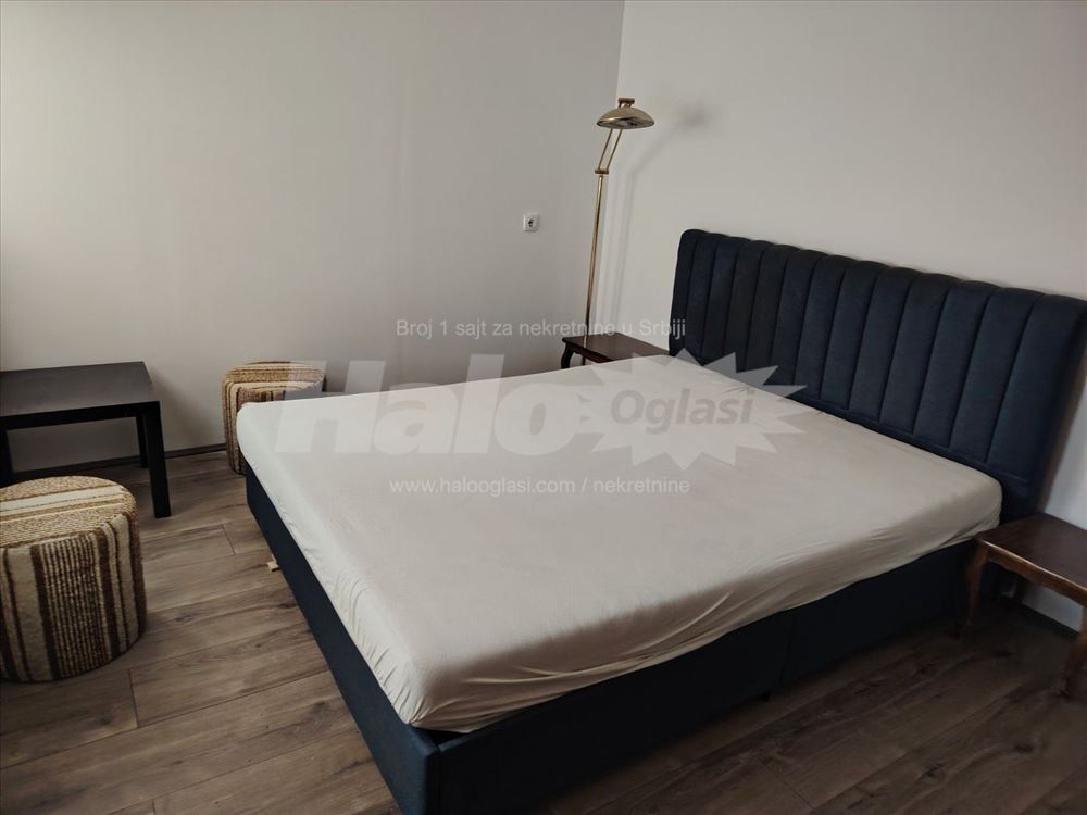 Stan 50m2 izdavanje — 4