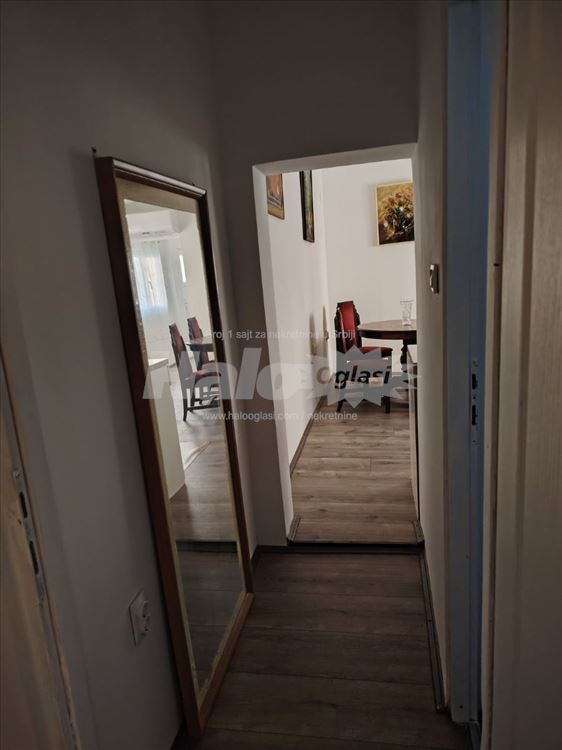 Stan 50m2 izdavanje — 6