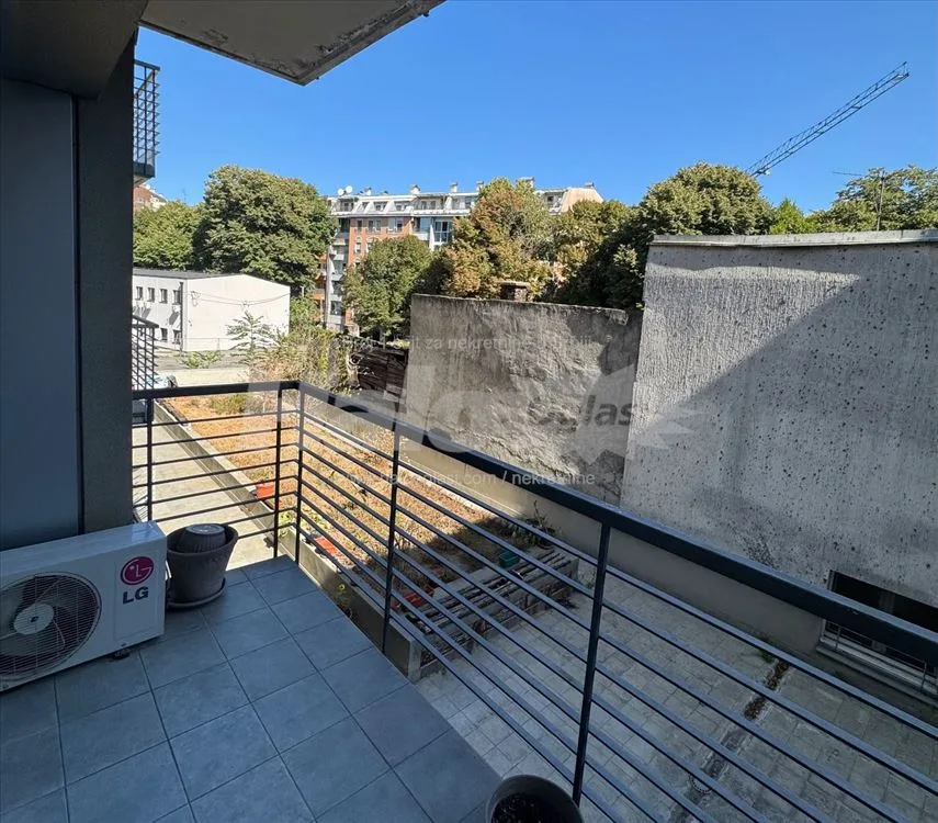 Stan 50m2, Novogradnja kod Vukovog spomenika — 9