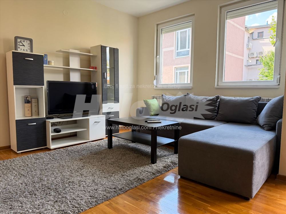 Stan 54m², Lekino Brdo, namešten, useljiv odmah — 3