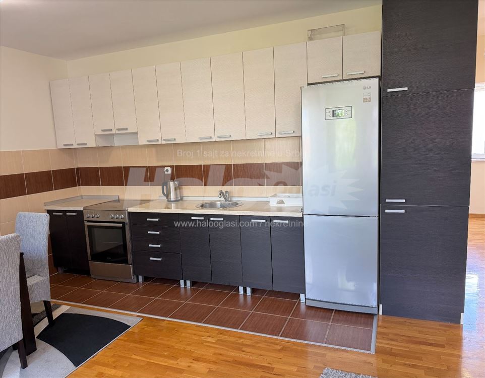 Stan 54m², Lekino Brdo, namešten, useljiv odmah — 6