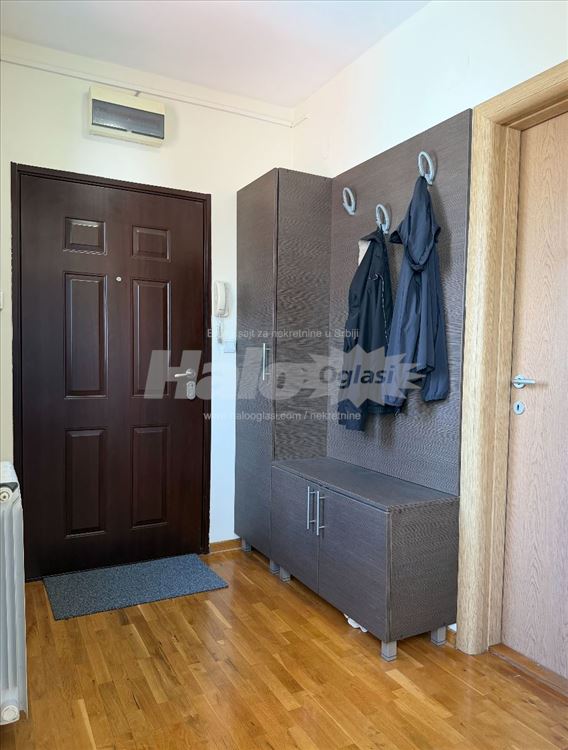 Stan 54m², Lekino Brdo, namešten, useljiv odmah — 13
