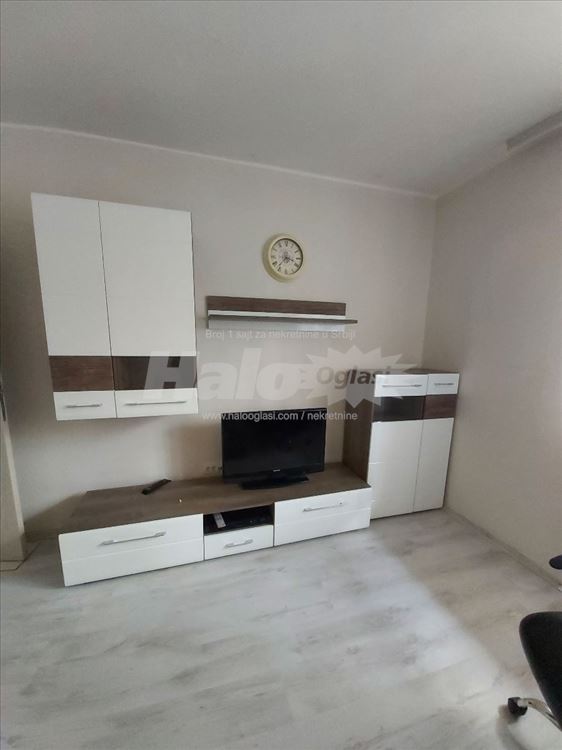 Stan 54m2, Zemun Polje — 8