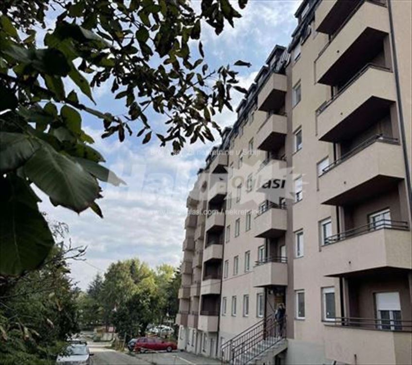 Nov stan 58 m2 Vojvode Stepe 445 odmah useljiv — 2