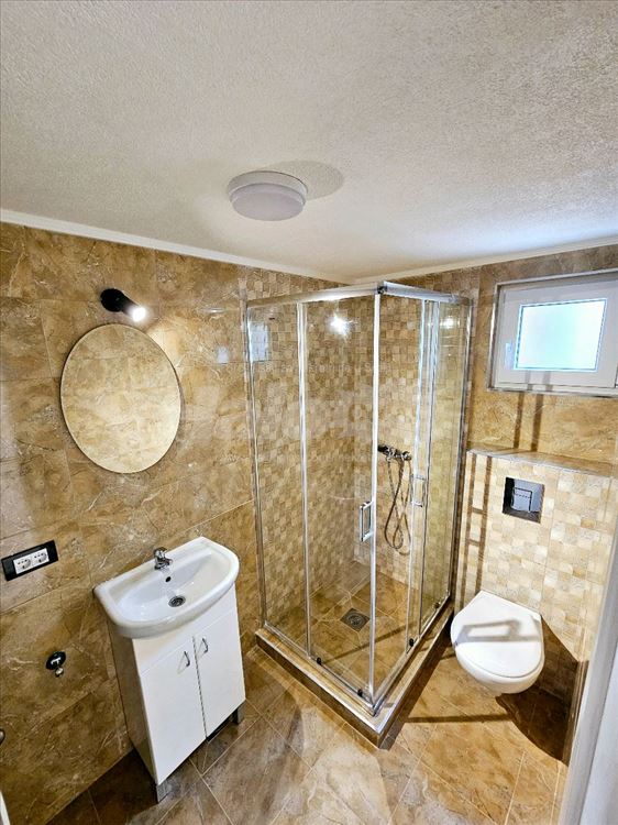 Stan 58m2 kompletno sređen — 7