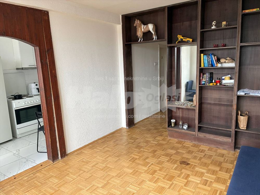 STAN 60M² u ulici Vojvode Stepe kod super vera — 9