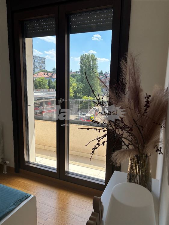 Stan 62m2, dve terase, kompletno opremljen — 8