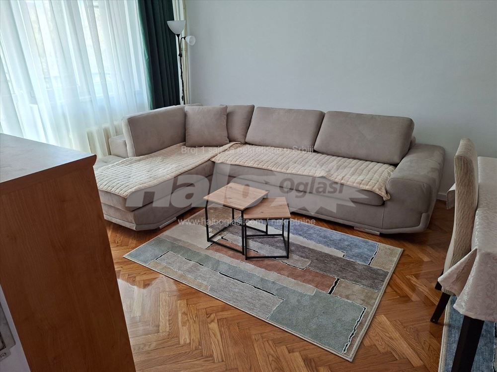 Stan 64mkv Karaburma-renoviran, namesten. Vlasnik — 4