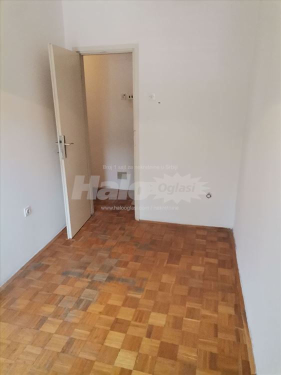 Stan Denkova Bašta, TC beo, Mis Irbijeve — 6