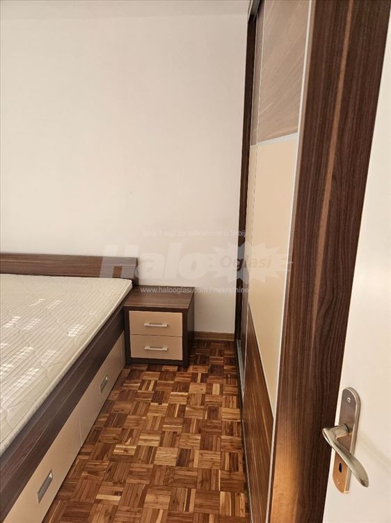 Stan Farmaceutski fakultet, Kumodraž 2 — 8