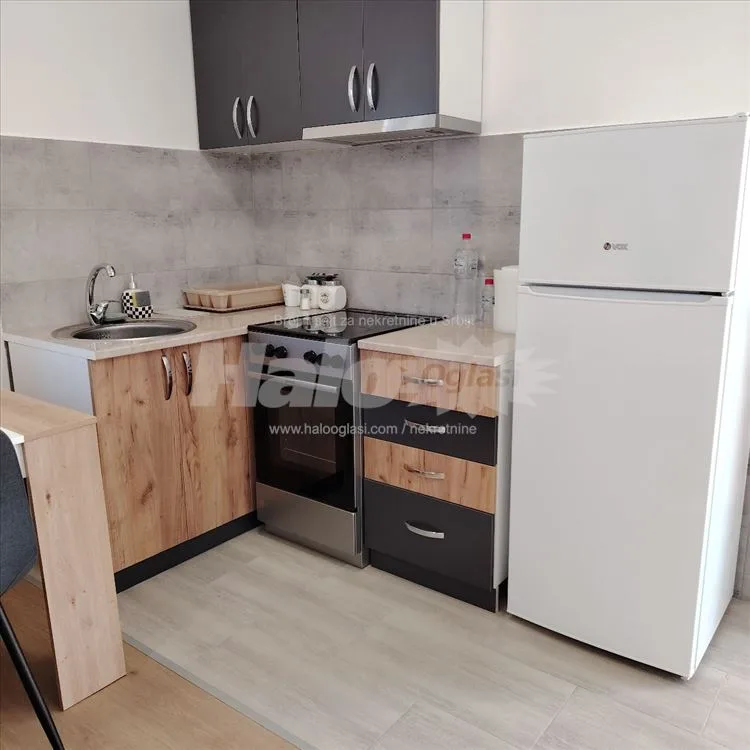 STAN Izdavanje Ledine — 6