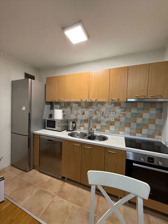 Stan iznad Big Fashiona, mali troškovi, Karaburma — 5