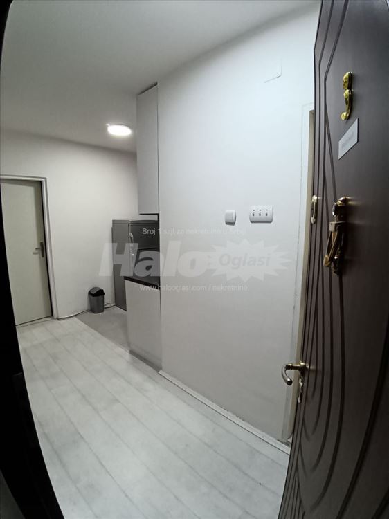 Stan iznad Big tržnog centra 47m2 + 10m2 terase — 13