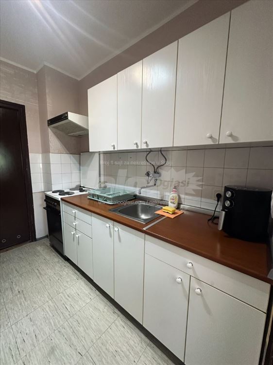 Stan Jednoiposoban 40m2 Banovo Brdo — 4