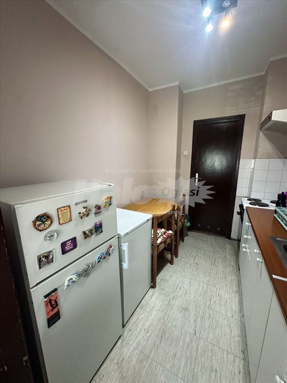 Stan Jednoiposoban 40m2 Banovo Brdo — 5