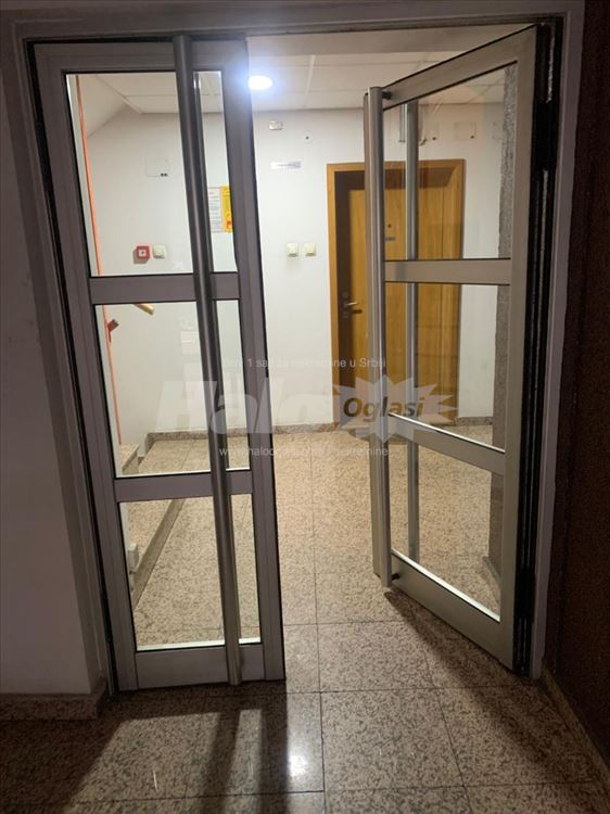 Stan kod Đeram pijace, 30m² — 9