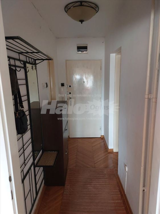 Stan kod Opštine Novi Beograd — 2
