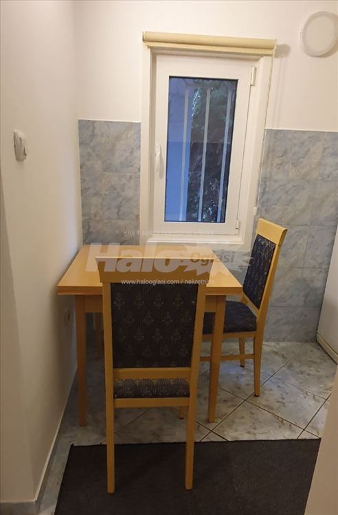 Stan kod Vukovog spomenika — 3