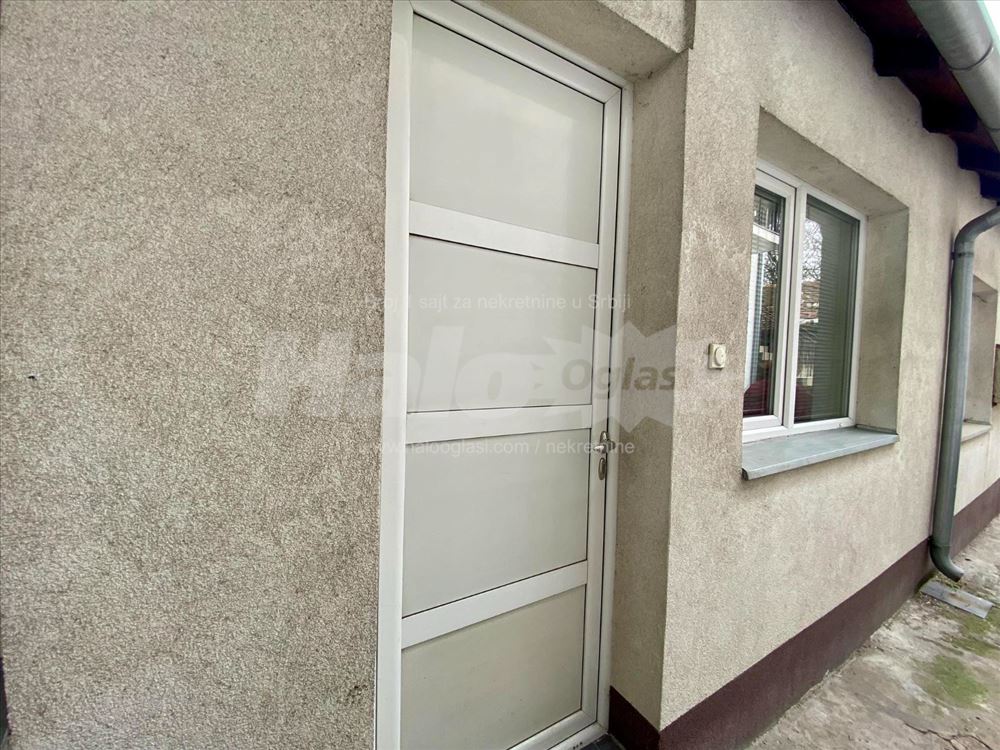 Stan kod Vukovog spomenika, Zvezdara — 14