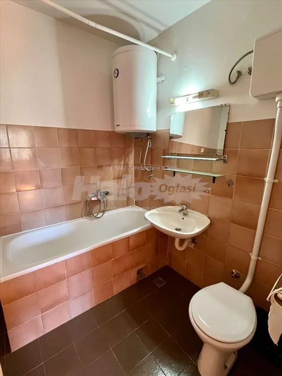 Stan Koste Nadja, Mirijevo, Zvezdara — 13