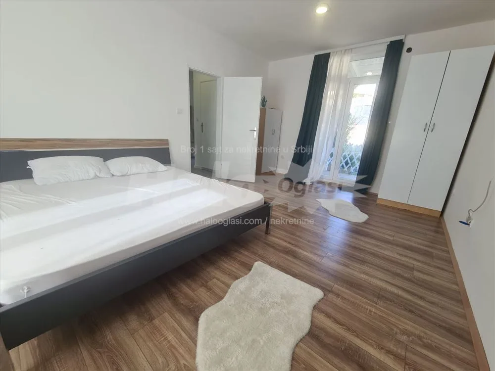 Stan Miljakovac 3 izdavanje mesecno moze i na dan — 2