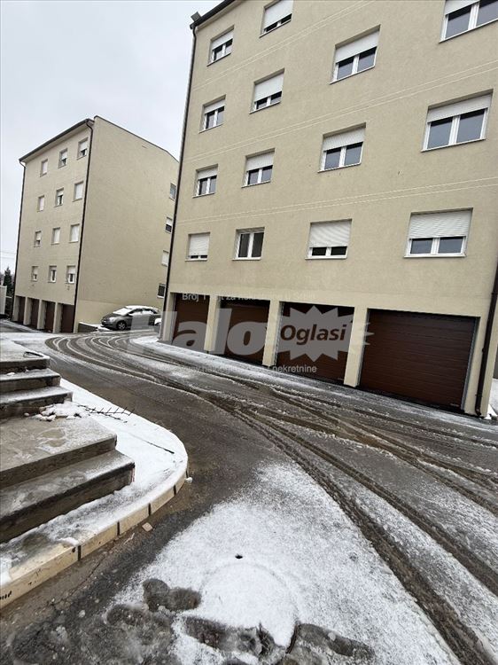 Stan Mirijevo Nine Kirsanove+parking mesto — 3