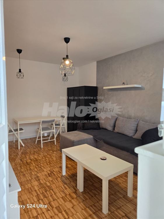 Stan na Banovom Brdu 41 m2 — 4