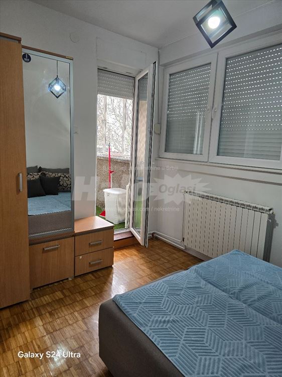 Stan na Banovom Brdu 41 m2 — 12