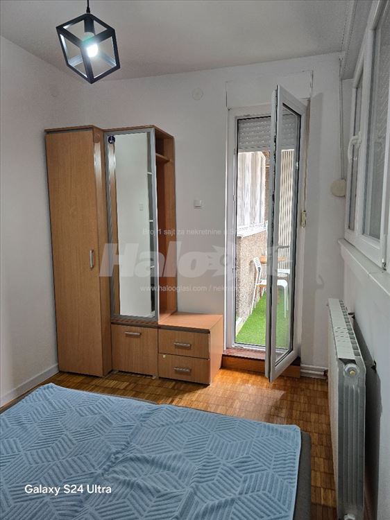 Stan na Banovom Brdu 41 m2 — 13