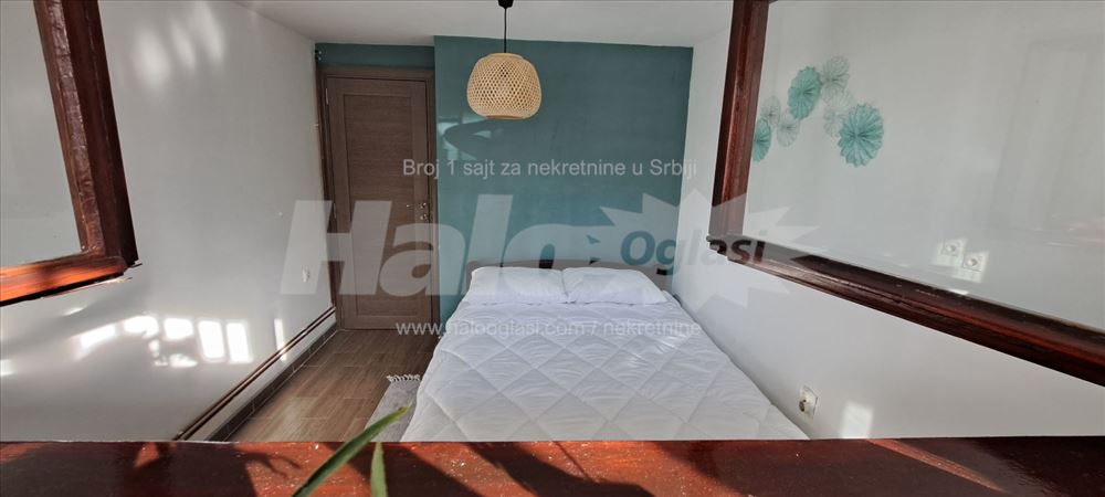 Stan na Banovom Brdu sa parkingom — 4
