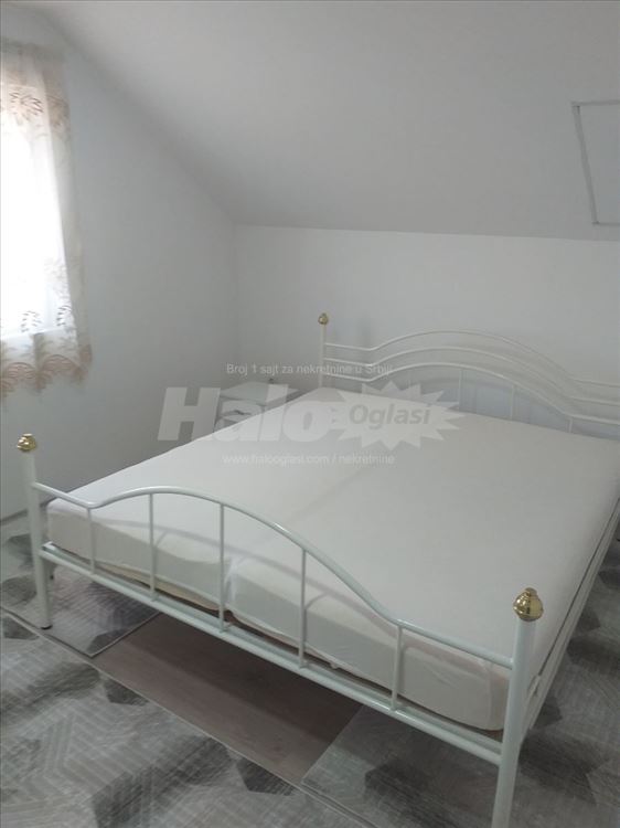 Stan na Bržanijskoj kosi — 12