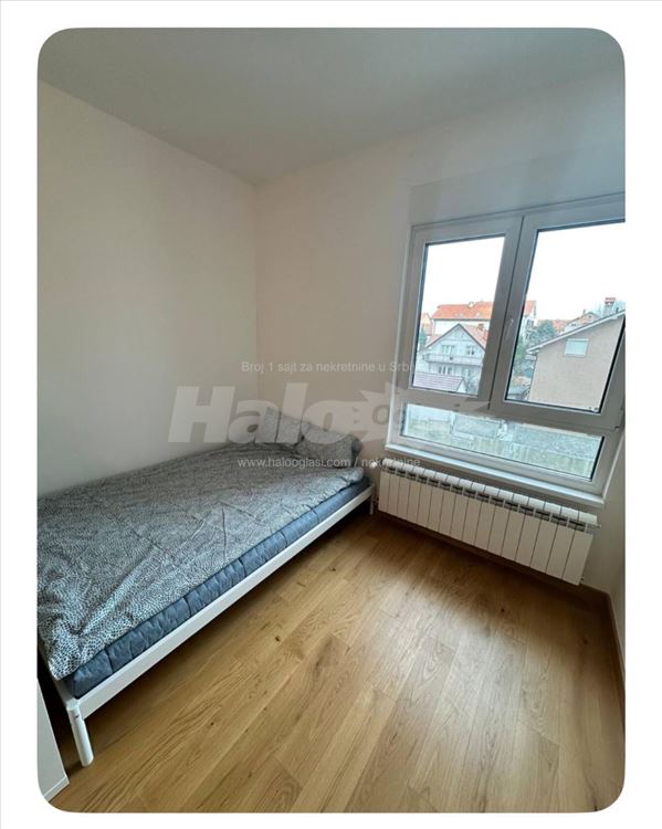Stan na bulevaru Kralja Aleksandra — 8