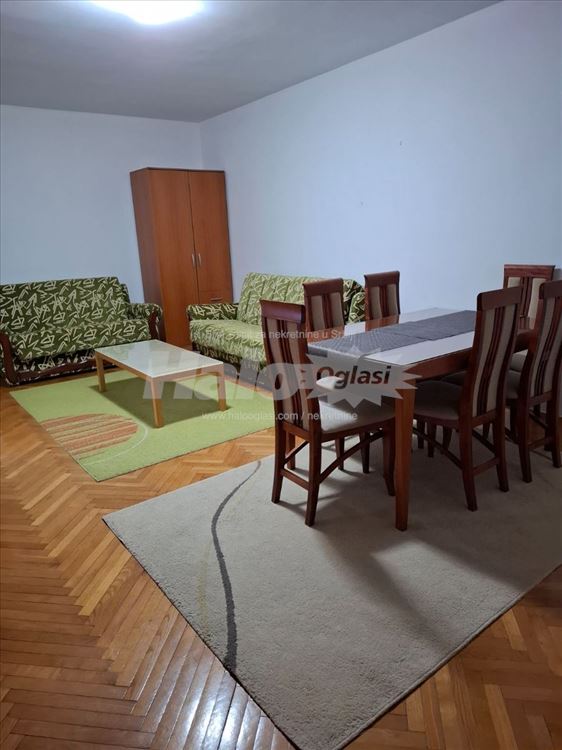 Odličan stan, ugao Pariske komune i Tošinog bunara — 4