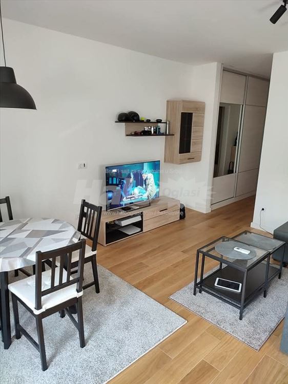 Stan na granici Vracar-Vozdovac odmah useljiv — 4